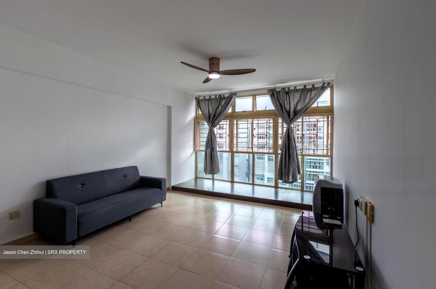 Blk 111 Edgefield Plains (Punggol), HDB Executive #566835091